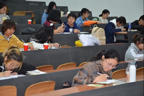 f9e64ac40f2740a3b0bc44f4560c8ad0 298手游网站-最好的娱乐游戏大厅